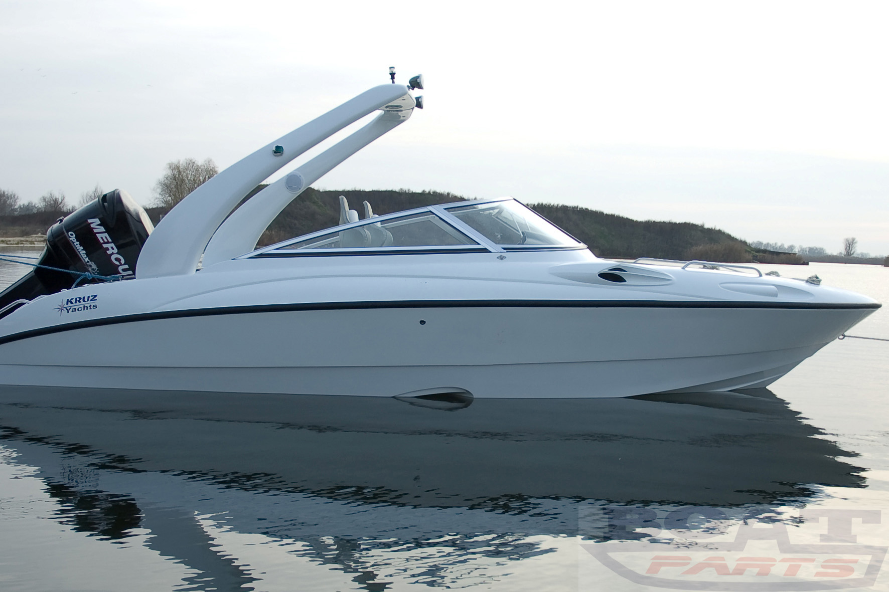 Kruz Yachts 620 BR