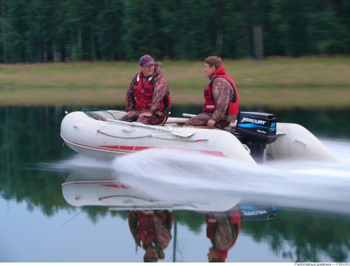 Лодочный мотор Mercury 25 M SEAPRO
