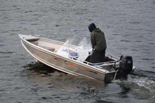Катер TUNA 410 DC AL  