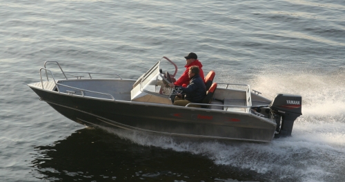 Катер TUNA UMS 500 DC AL