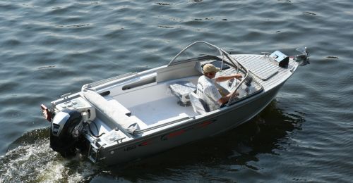 Катер TUNA UMS 450 Нельма