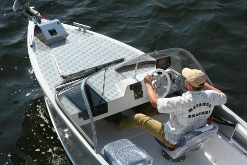 Катер Tuna UMS 450 Нельма - алюминиевые лодки и катера Tuna - Тюна УМС 450 Нельма - boat-parts.com.ua