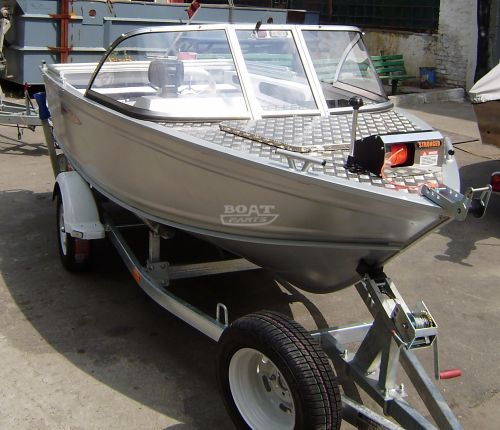 Катер TUNA UMS 450 Нельма