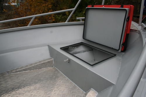 Катер TUNA 450 DC AL