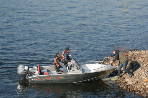 Катер TUNA 450 DC AL