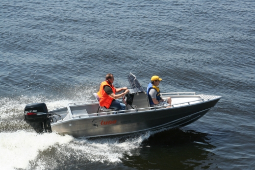 Катер алюминиевый TUNA 450 СC AL - УМС 450 Тюна - алюминиевые лодки и катера Tuna - boat-parts.com.ua - UMS-450