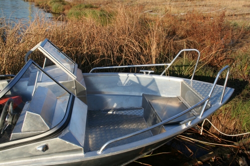 Катер TUNA 460 DC AL 