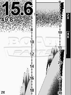 Эхолот Lowrance X52