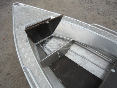 Лодка Wellboat 37