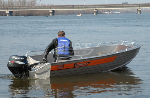 Лодка алюминиевая Wellboat-42 купить в Киеве| с доставкой по Киеву и Украине| Вельбот 42 цена| boat-parts.com.ua| боат партс| лодки и катера алюминиевые в ассортименте| вельбот 42 отзывы